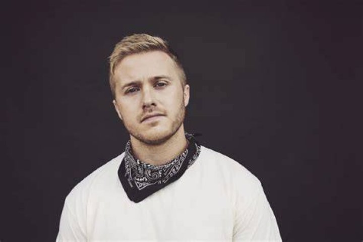 Corey Kent Singer, Songwriter, Father, Adrenaline Junkie