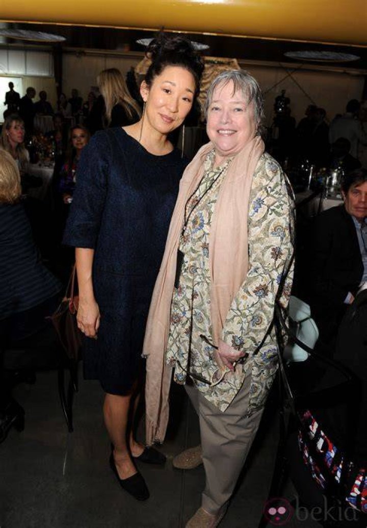 Kathy Bates y Sandra Oh serán pareja en 'Tammy' Hay una lesbiana en