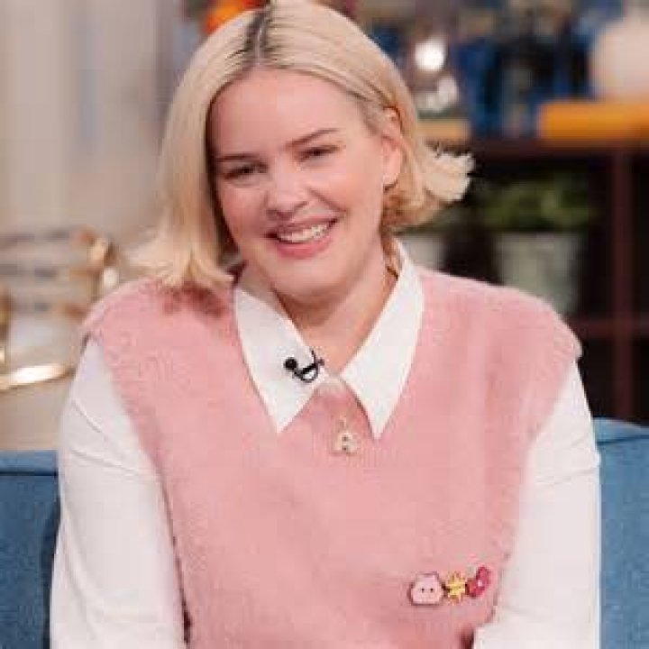 Uncover The Secrets: Anne-Marie's Age Unraveled