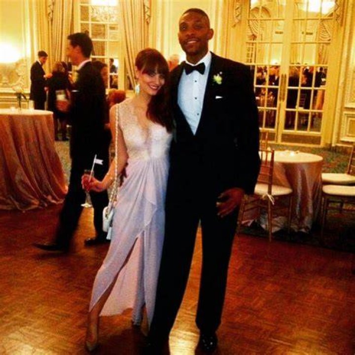 Uncover The Untold Story: Melanie Zanona's Husband Revealed